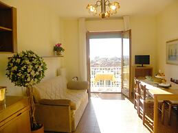 6-guest Chic Apartment in Pietra Ligure