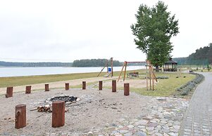Cottage by Kiedrowickie Lake With Boat Access