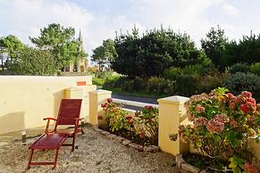 Cottage by Goelo Coast With Sea Views