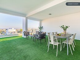 Sanders Cruise Limassol