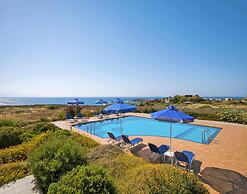 Saltwater Pool Apartment in Chania