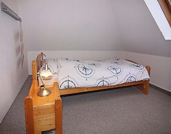 Wohnung in Wenkendorf mit Garten