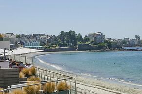 Apartment in Concarneau Near Seafront