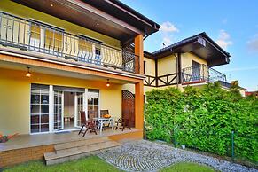 Comfortable Holiday Home With a Garden, Grzybowo