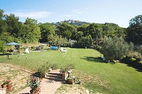 Country House in Chiusdino With Panoramic Views