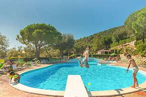 Holiday Complex With Pool in Andora