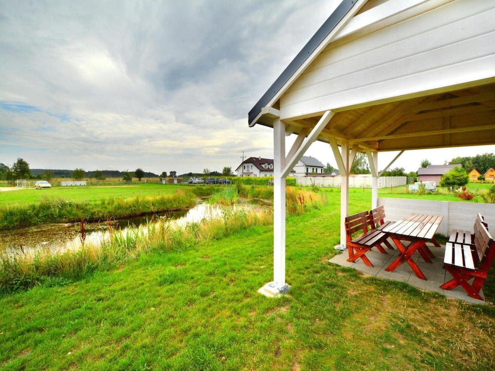 Holiday Homes With Pool and Jacuzzi