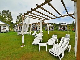 Holiday Homes With Pool and Jacuzzi