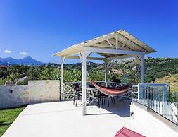 Villa in Episkopi With Private Pool