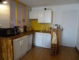 Studio in Plougasnou With Sea View and Beaches