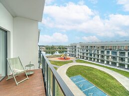 Comfortable Apartment, Indoor Pool and Sauna