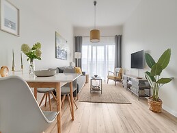 Comfortable Apartment, Indoor Pool and Sauna
