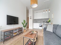 Comfortable Apartment, Indoor Pool and Sauna