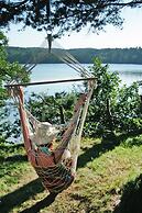 A Wonderful Holiday Home With Lake Access