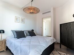 Comfortable Holiday Apartment With Terrace