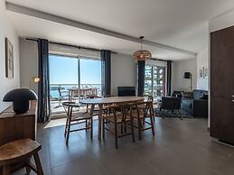 Comfortable Holiday Apartment With Terrace