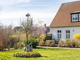 Apartment on Lake Muritz With Marina Access