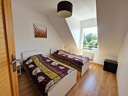 Semi-detached House, Penestin