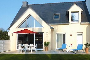 Semi-detached House, Penestin