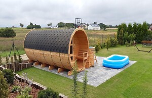 Large, 2-story Holiday Home, Sauna, Jacuzzi