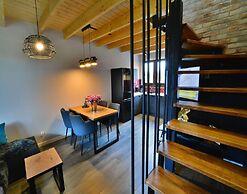Large, 2-story Holiday Home, Sauna, Jacuzzi