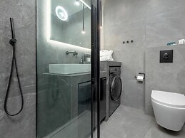 Comfortable Apartment With Pool and Sauna
