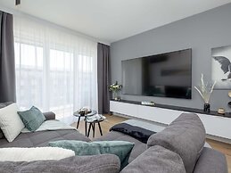 Comfortable Apartment With Pool and Sauna