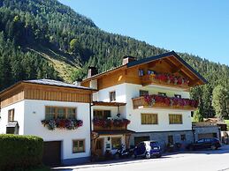 Apartment in Flachau With Mountain Views