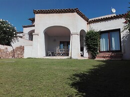 Holiday House, La Conia Cannigione