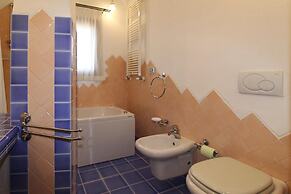 Holiday House, La Conia Cannigione