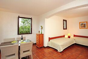 Apartment With Terrace or Balcony