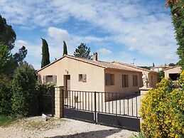 Holiday Home With Private Pool in Bedoin