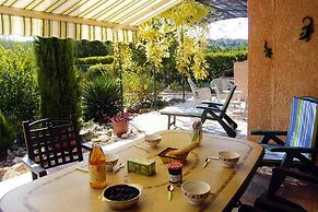 Holiday Home With Private Pool in Bedoin
