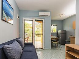 Apartment in Nin Near Beach & Pool