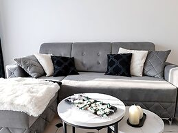 Apartment Overlooking the River, Sauna, Dziwnow