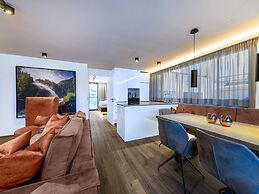 Apartment in Bramberg With Mountain Views