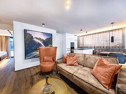 Apartment in Bramberg With Mountain Views
