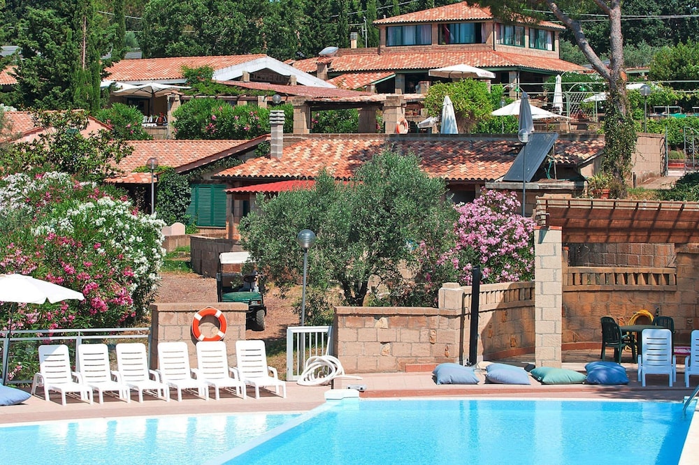 Residence in Guardistallo With Pool & Nature