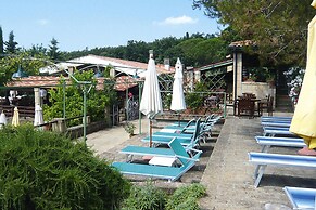 Residence in Guardistallo With Pool & Nature
