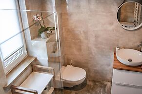 Comfortable Holiday Home With a Private Garden