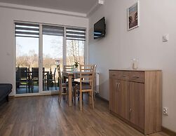 Comfortable Ground Floor Apartment, Summer Pool
