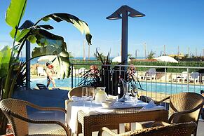 Apartment in Roseto by Sandy Beach
