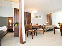 Zaton Apartment With Pool for Four