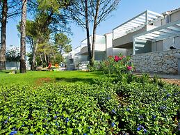 Zaton Apartment With Pool for Four