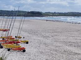 Holiday Home Close to Beach, Cleder