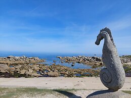 Holiday Home Close to Beach, Cleder