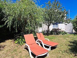Holiday Home Close to Beach, Cleder