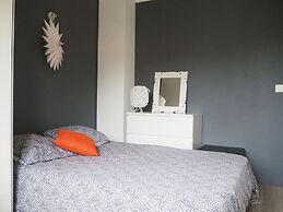 Holiday Home in Pertuis With Private Pool