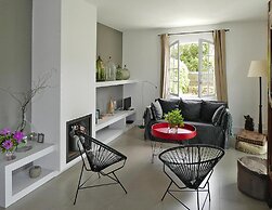 Holiday Home in Carnac Near Sandy Beach