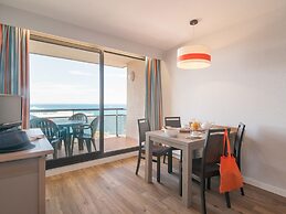 Apartment in Collioure With Sea View